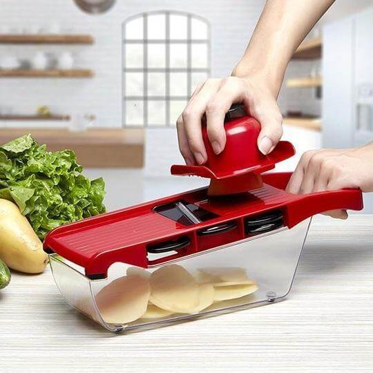 https://www.mykitchenfirst.com/wp-content/uploads/2019/12/Chef-Slicer-6-In-1-Vegetable-Cutter-Red.jpg